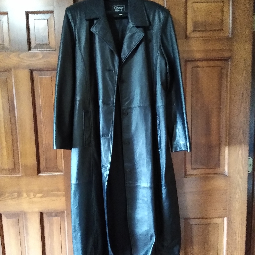 Woman Leather coat